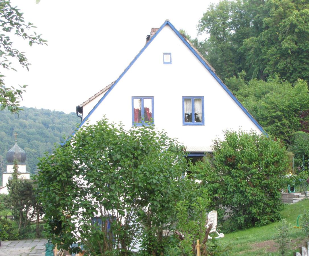 B&B Treuchtlingen - Ferienwohnung Familie Doris - Bed and Breakfast Treuchtlingen