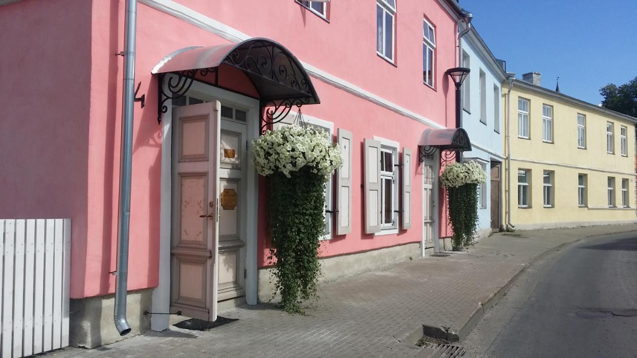 Beguta Guest House - B&B