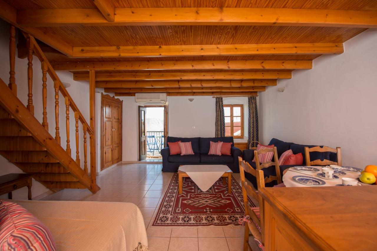 Villa Anna - B&B Sými