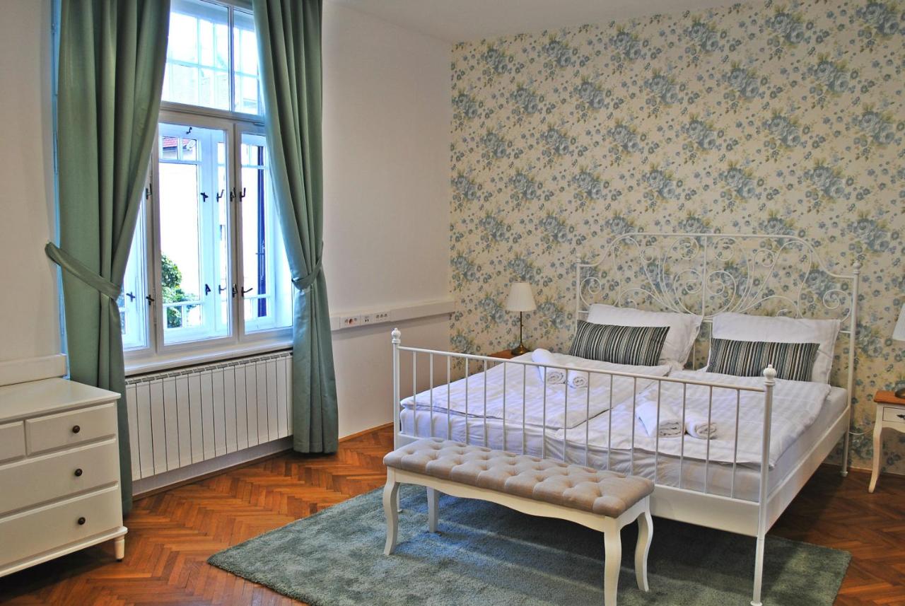 B&B Maribor - Villa Winter Prestige Apartments - Bed and Breakfast Maribor