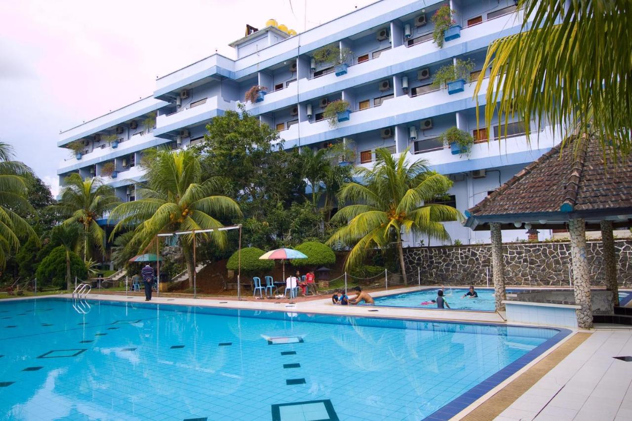 B&B Tanjung Pinang - Pelangi Hotel & Resort - Bed and Breakfast Tanjung Pinang