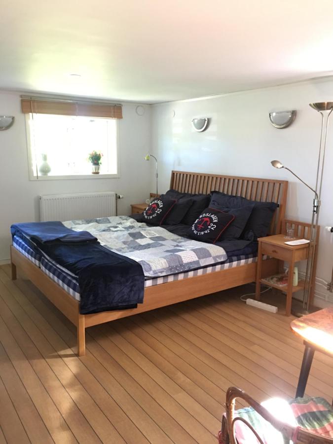 Rum i villa - Kärleksudden Norrtälje - B&B