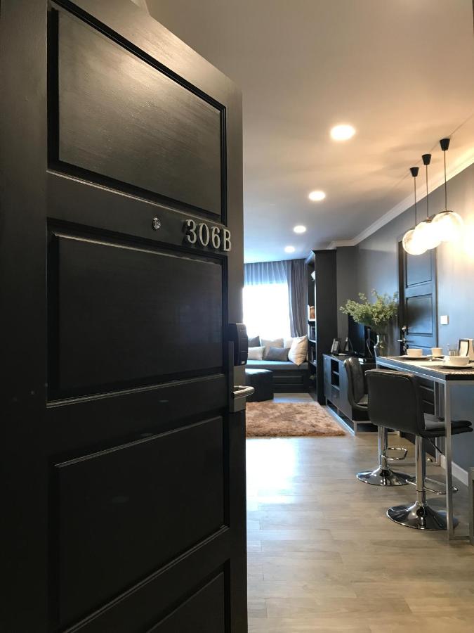 Stay in Style at Nimman R306B - Bed and Breakfast Chiang Mai