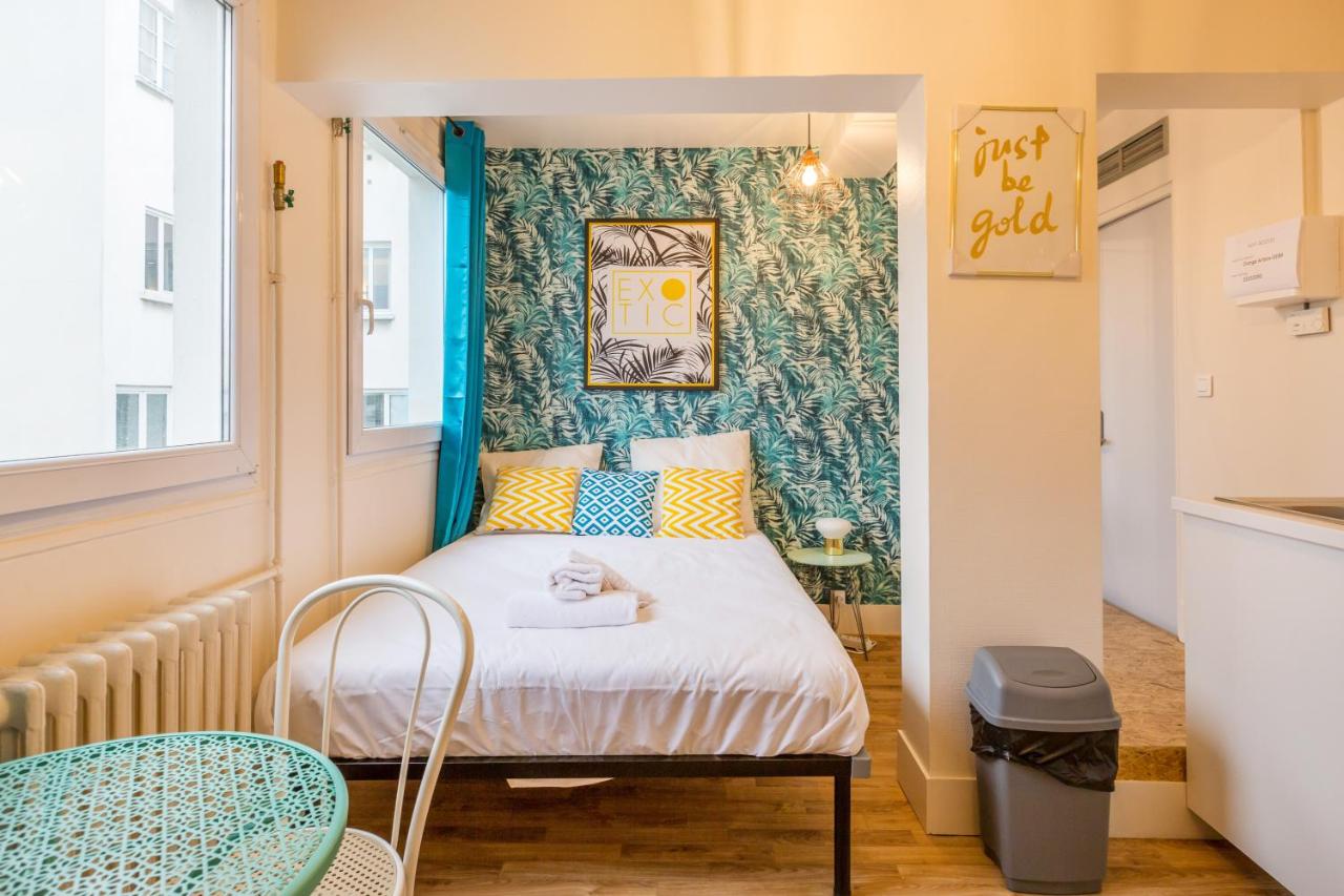 B&B Paris - Apartments WS Champs Elysées - Ponthieu - Bed and Breakfast Paris