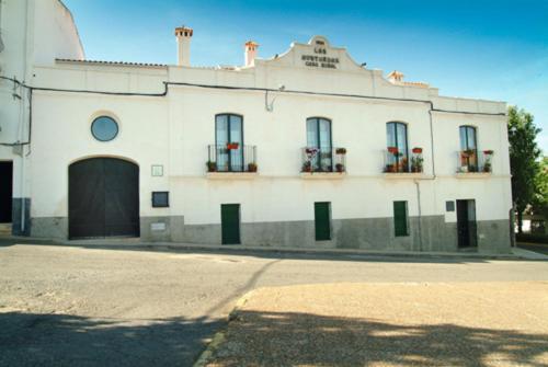 B&B Sierra de Fuentes - Casa Rural Las Avutardas - Bed and Breakfast Sierra de Fuentes