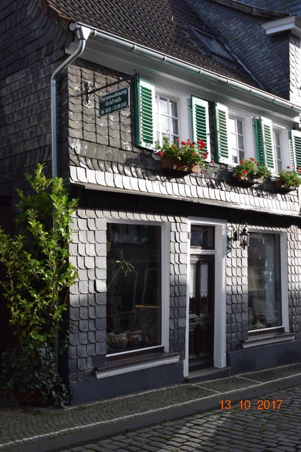 Messewohnung Gräfrath - B&B