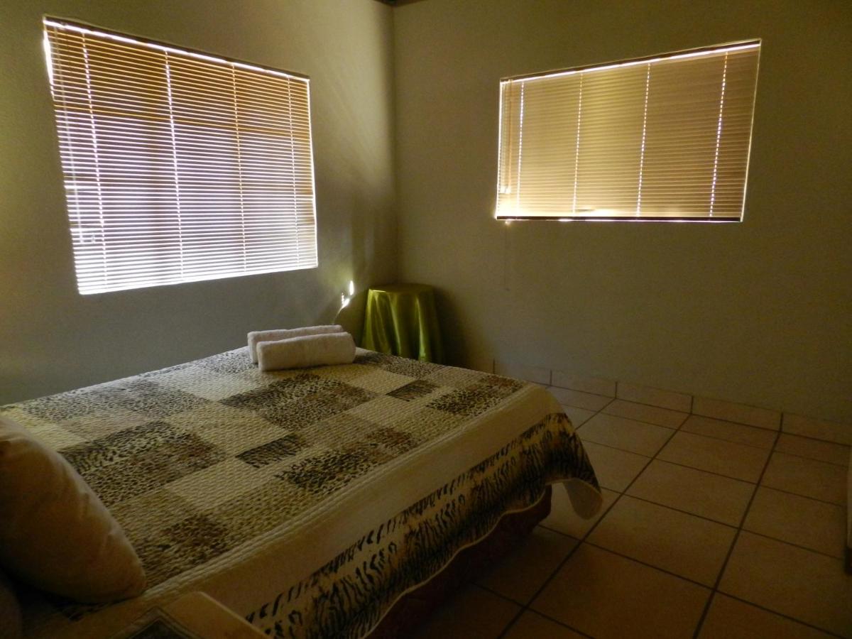 B&B Marloth Park - Impalas Walk - Bed and Breakfast Marloth Park