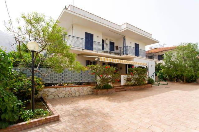 casa delle rose - Ferienwohnung