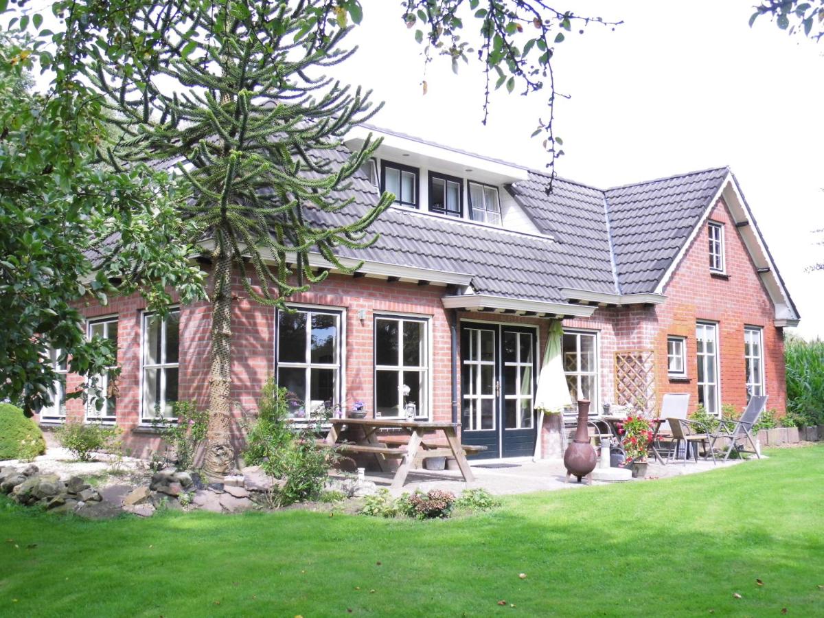 B&B Landgoed Sonneborghe - Bed and Breakfast Kollumerzwaag