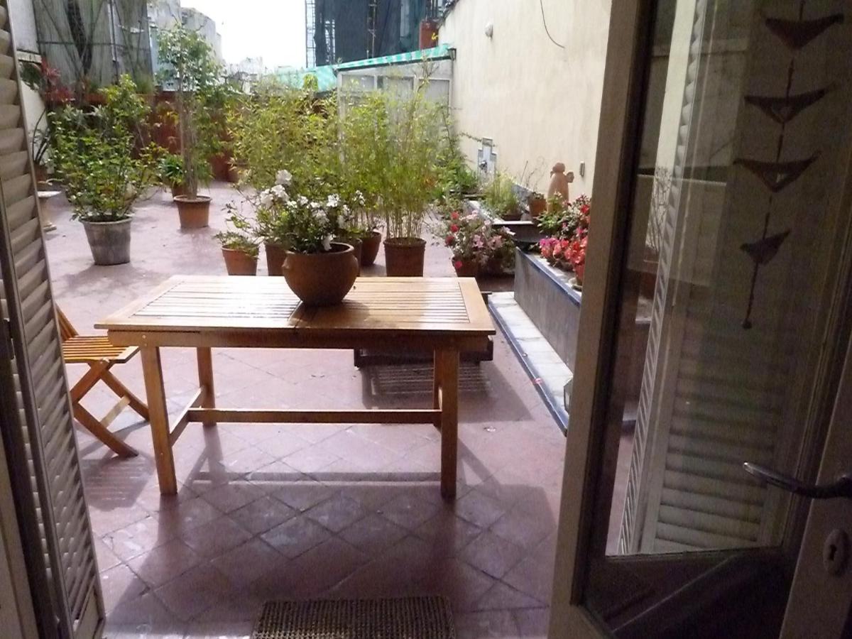 Apartamento con balcón