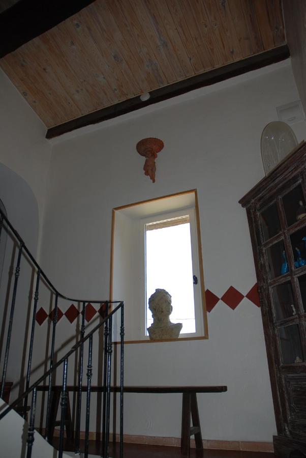 One-Bedroom Apartment - Non-Smoking
