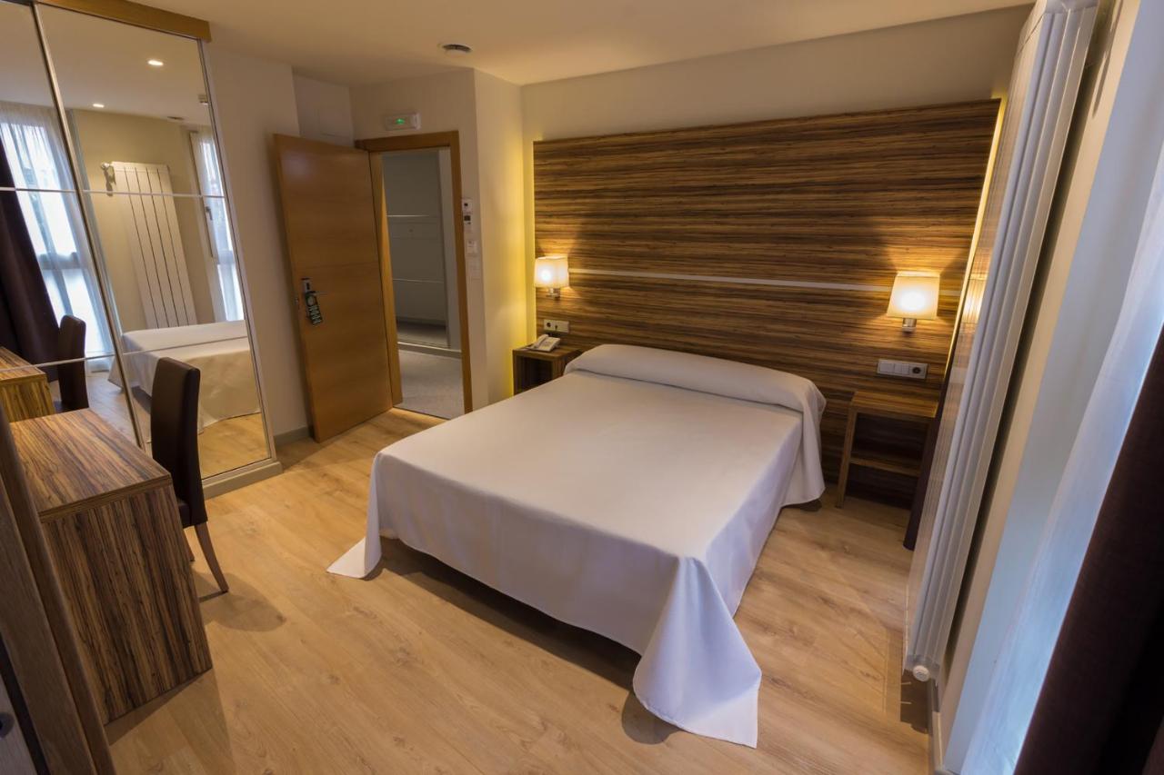 B&B Ourense - Hotel Novo Cándido - Bed and Breakfast Ourense