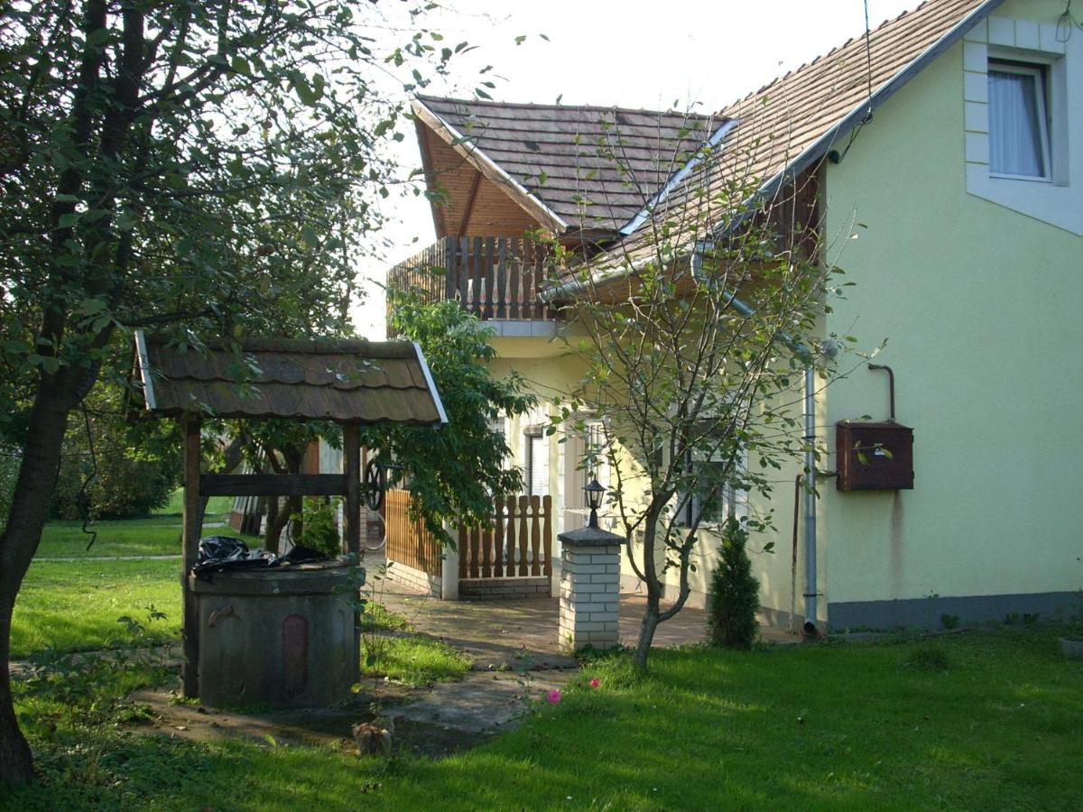 Two-Bedroom Apartment - Béke út 22.