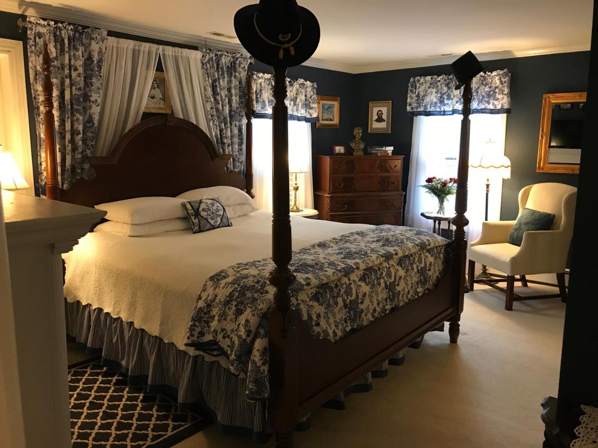 Deluxe Zimmer mit Kingsize-Bett