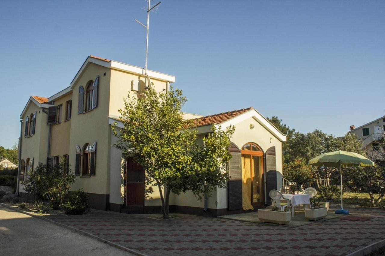Apartments Villa Višnja - B&B