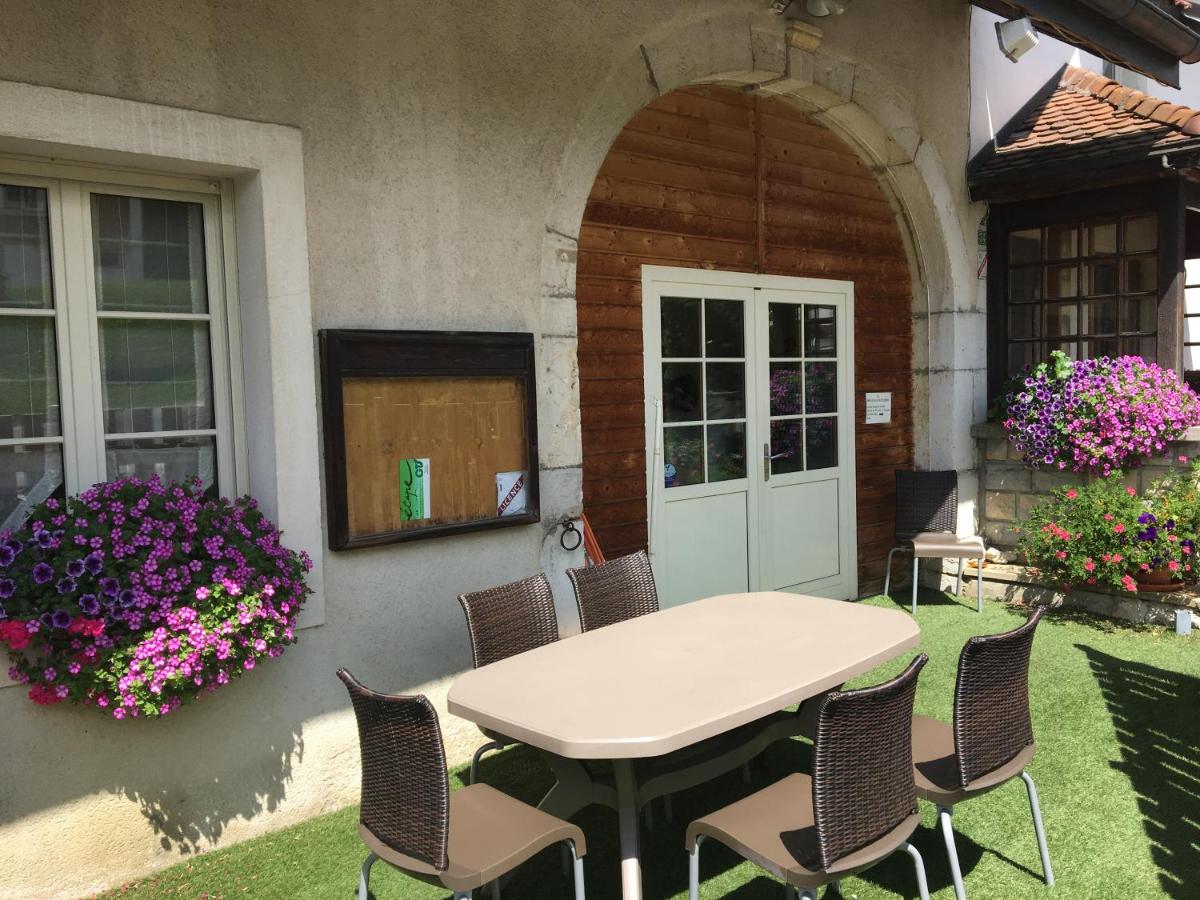 La Source Du Pré Masset - Ferienwohnung