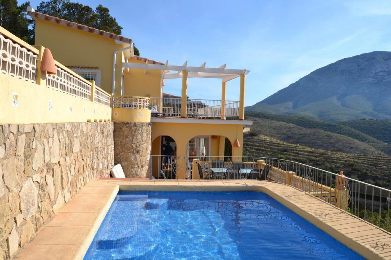Zoro LOCDENIA - B&B Denia