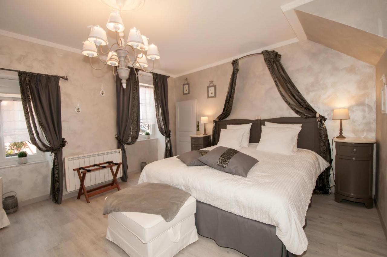 Chambre Double ou Lits Jumeaux