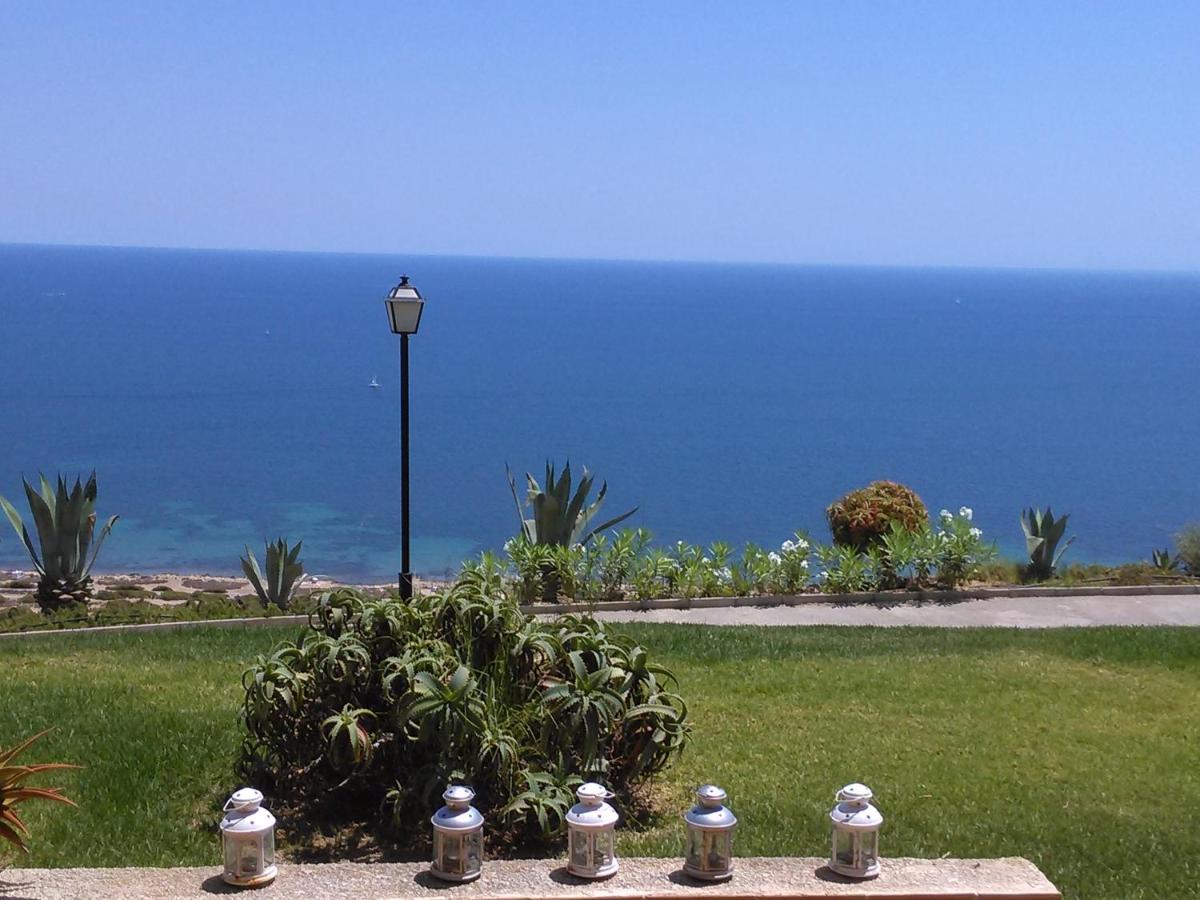 VISTAS INFINITAS SOBRE EL MAR-INFINITE VIEWS On THE SEA - B&B