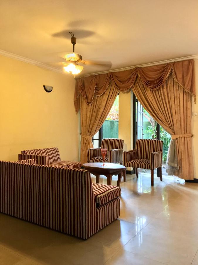 B&B Moratuwa - Noahs Ark Home Stay - Bed and Breakfast Moratuwa