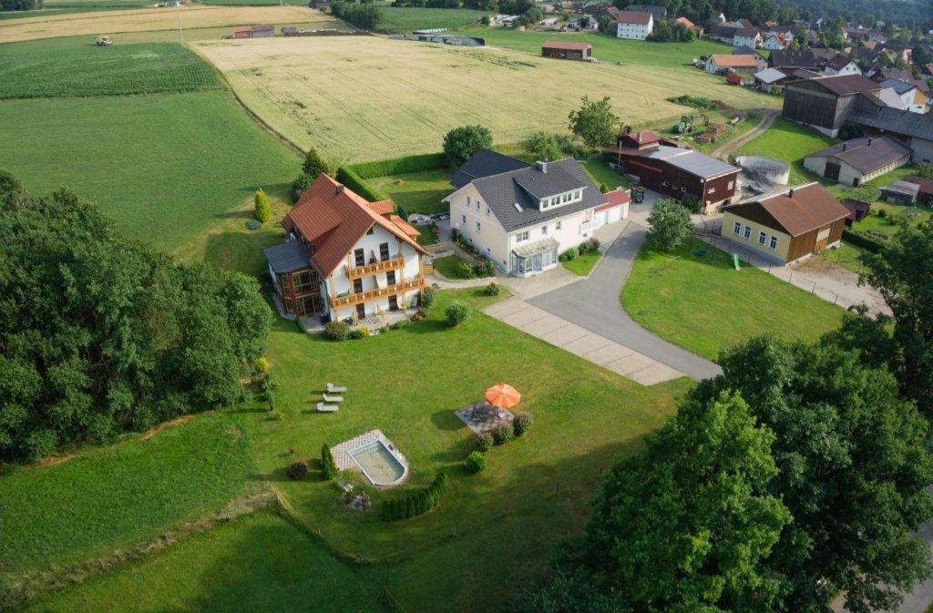 Gästehaus Sporrer UG