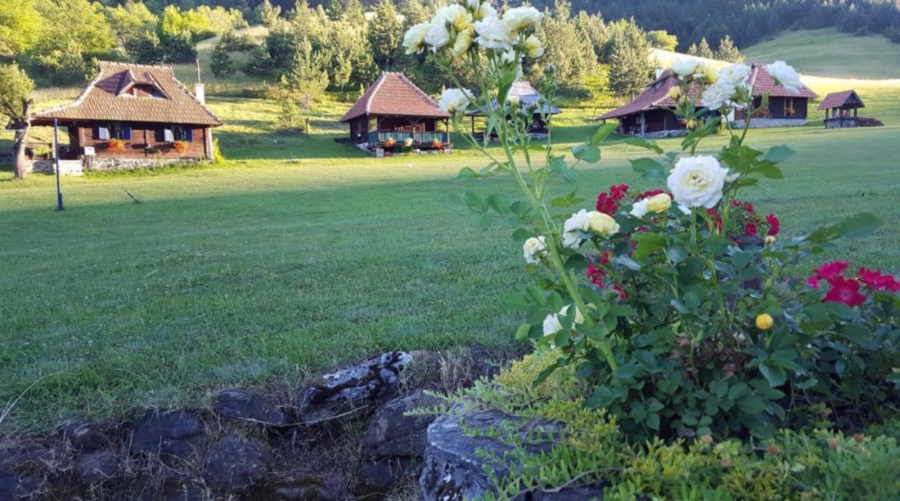 B&B Zlatibor - Etno kuće Boškova Voda - Bed and Breakfast Zlatibor