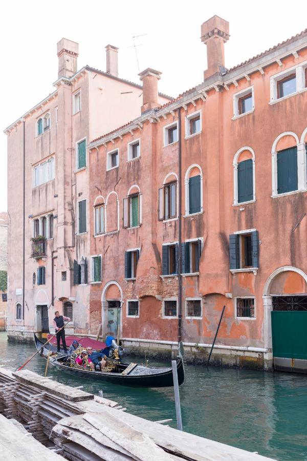 Residence on the Canal - B&B
