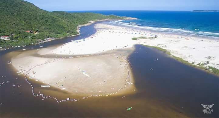 Embaú Mar - ecocasa Morada Canto Verde - Guarda do Embaú SC - Brasil - B&B