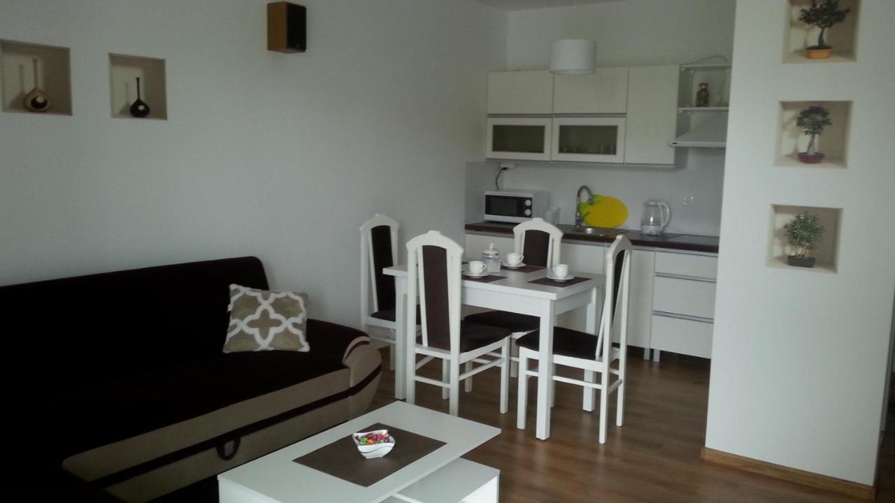Apartament Perła Bałtyku Polanki Park z parkingiem - Chambres d'hôtes Kołobrzeg