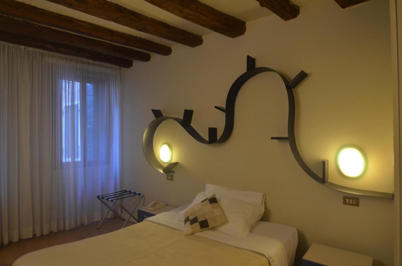 Single Room with Private Bathroom
