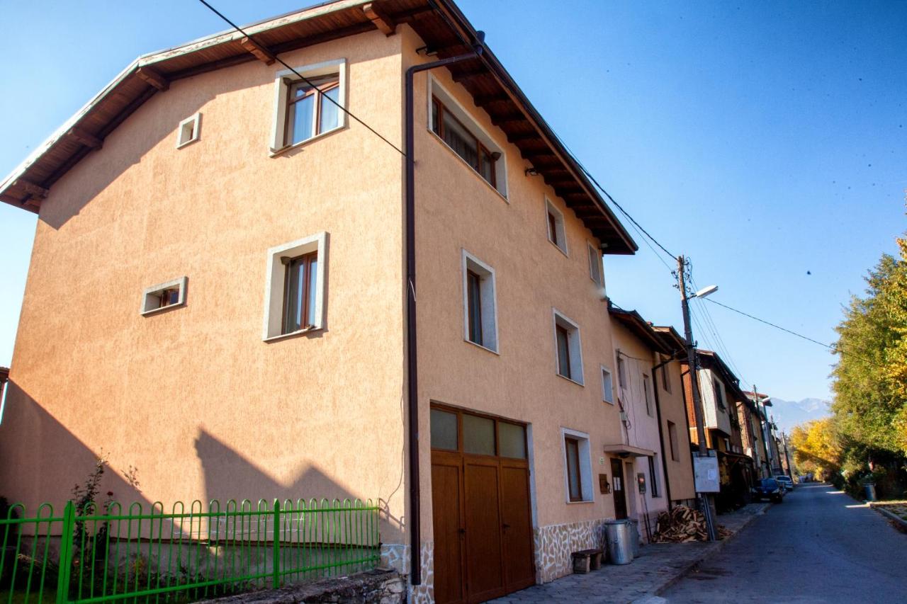 B&B Razlog - Valevitsata Guesthouse - Bed and Breakfast Razlog