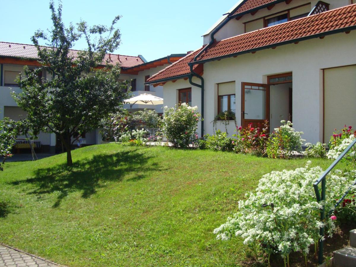 Gästehaus Strommer - B&B Illmitz