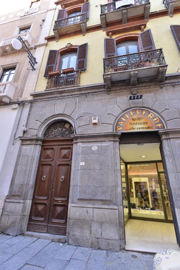 IzzHome Full Center Grand - B&B