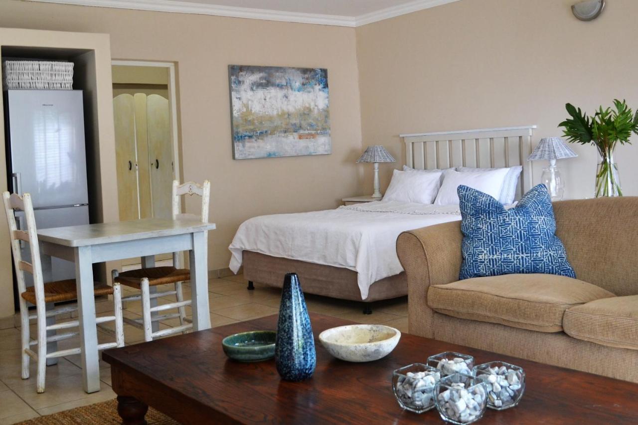 B&B Ballito - Claire's Deluxe Studio Apartment - SOLAR - Bed and Breakfast Ballito