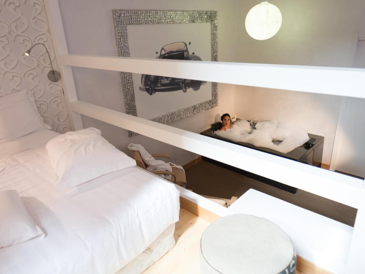 Double Room with Spa Bath
