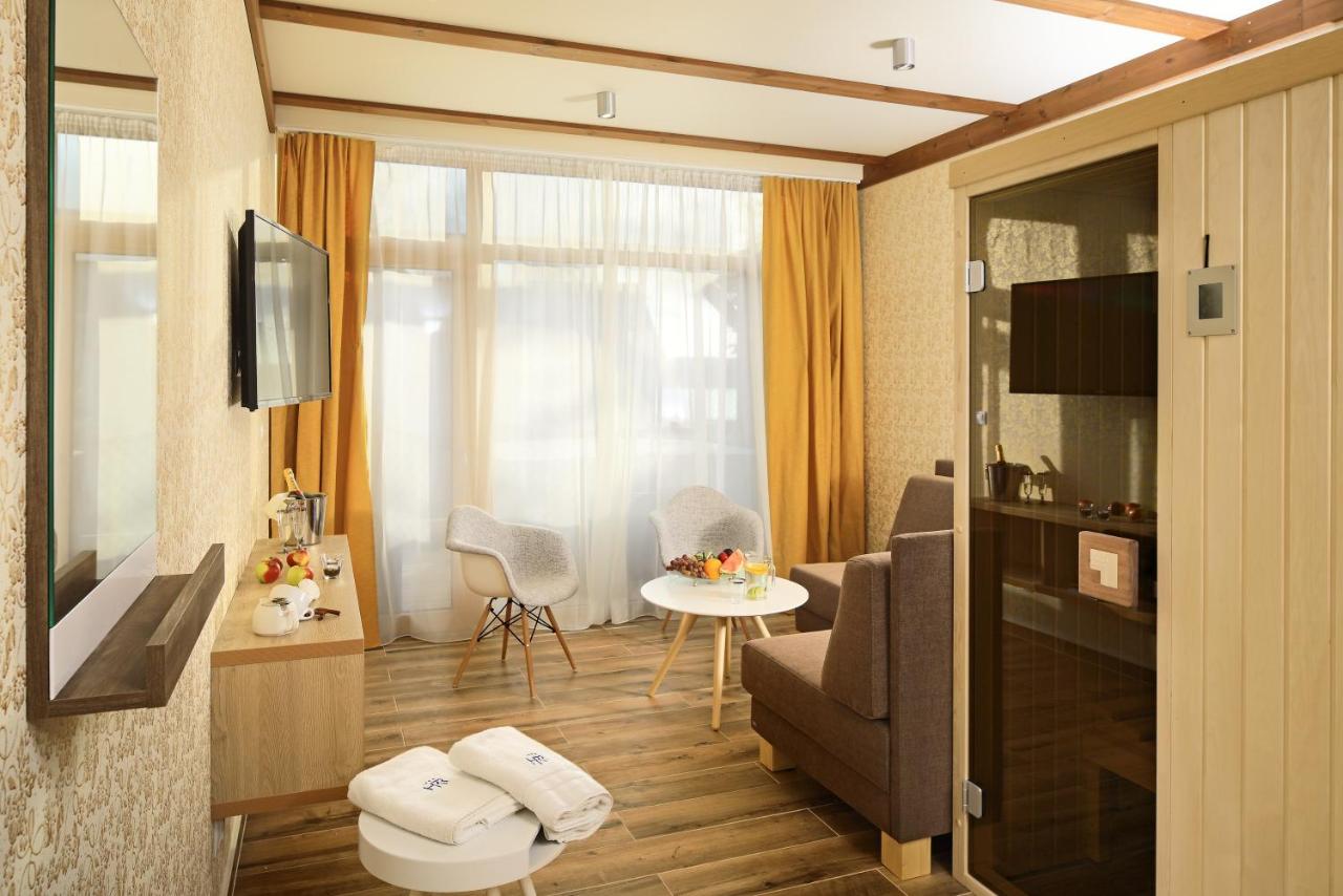 Hotel Relax