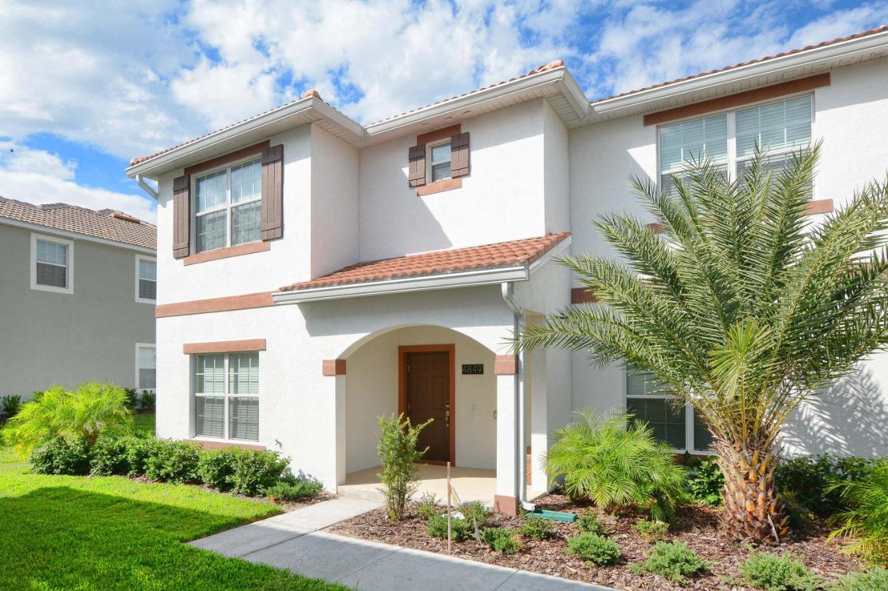 B&B Kissimmee - Five Bedrooms TownHome with Pool 4849 - Bed and Breakfast Kissimmee