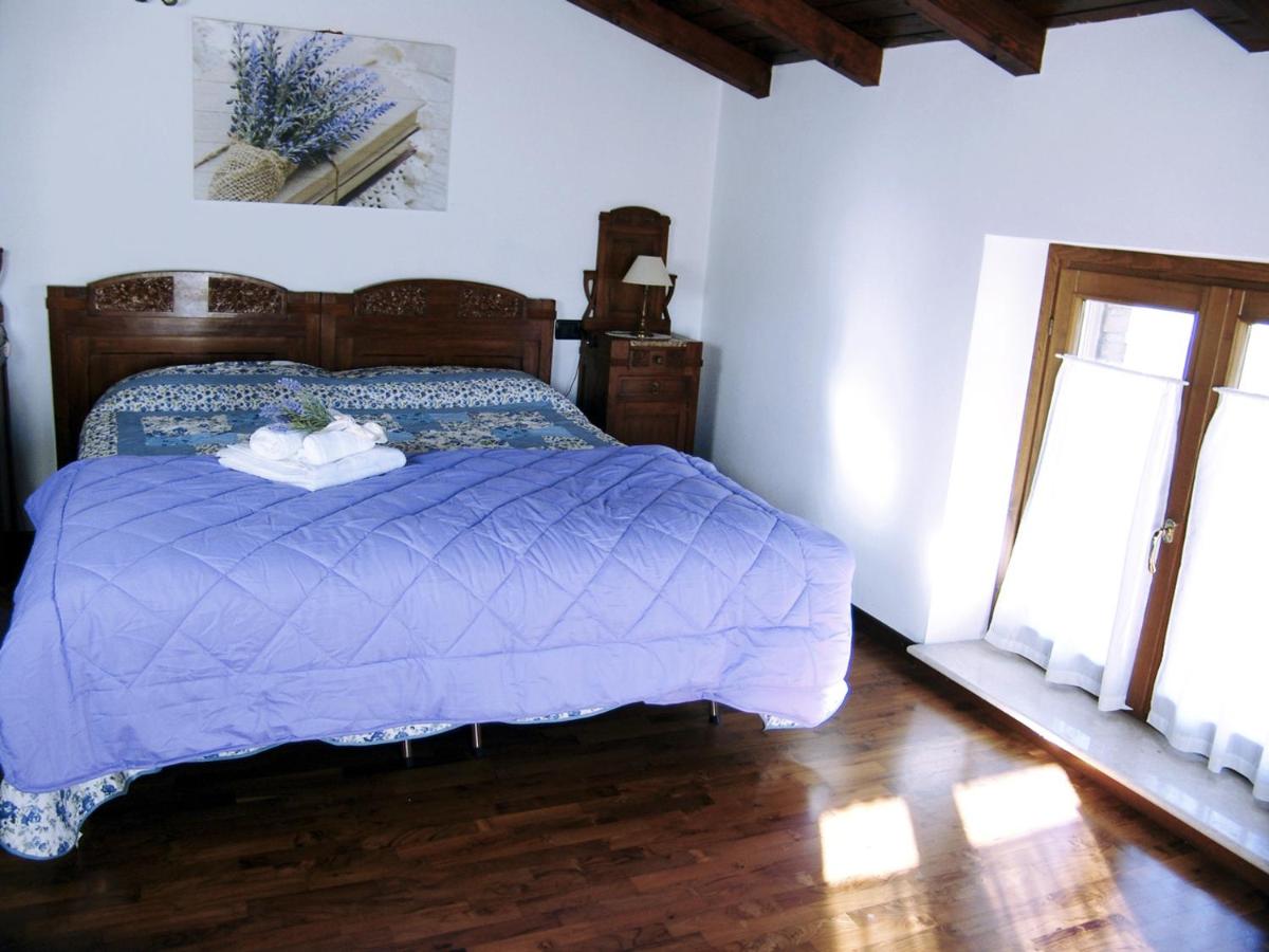 Quadruple Room with Private Bathroom