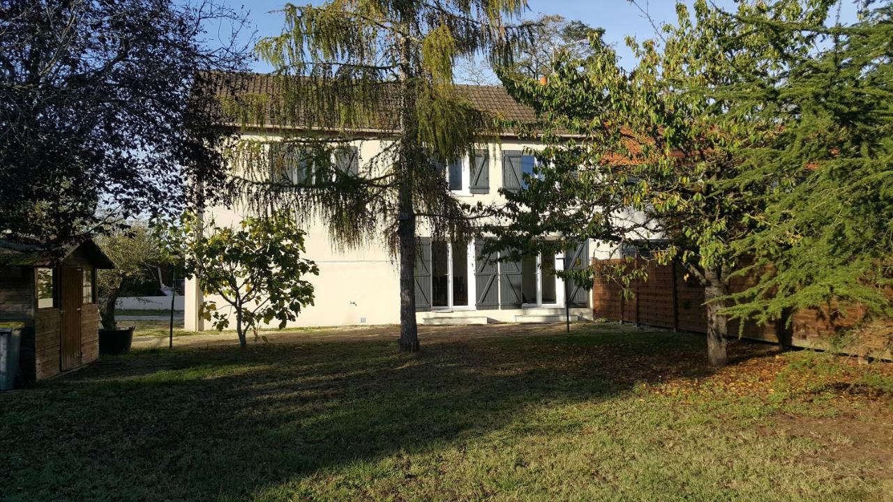 Perreux - Ferienwohnung