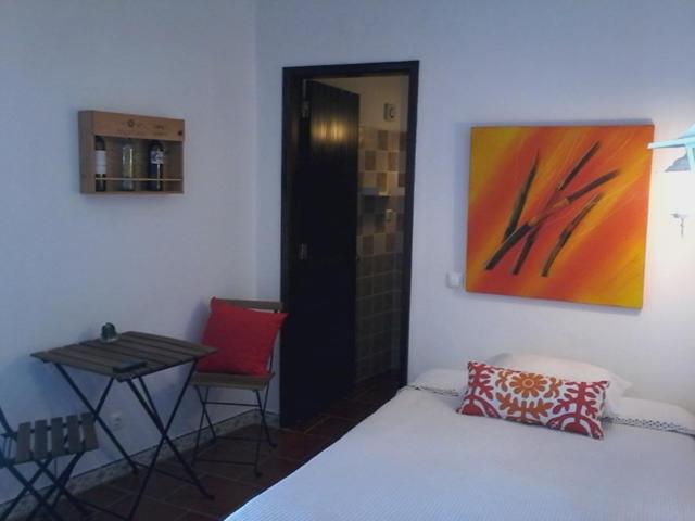 Classic Single Room with Shower