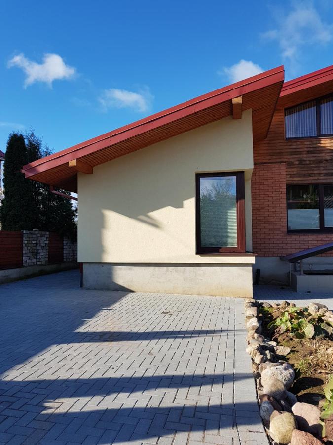 Lampedziai Apartment - Ferienwohnung Kaunas