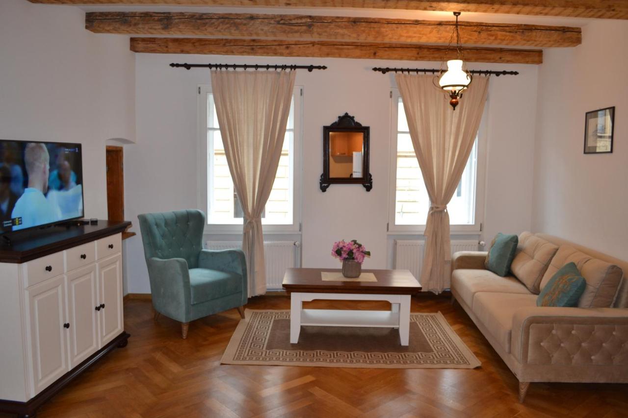 B&B Braşov - Casa Fanarilor - Bed and Breakfast Braşov