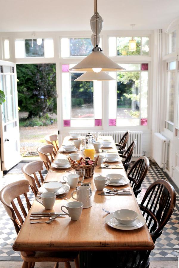 Single Room with En Suite Shower