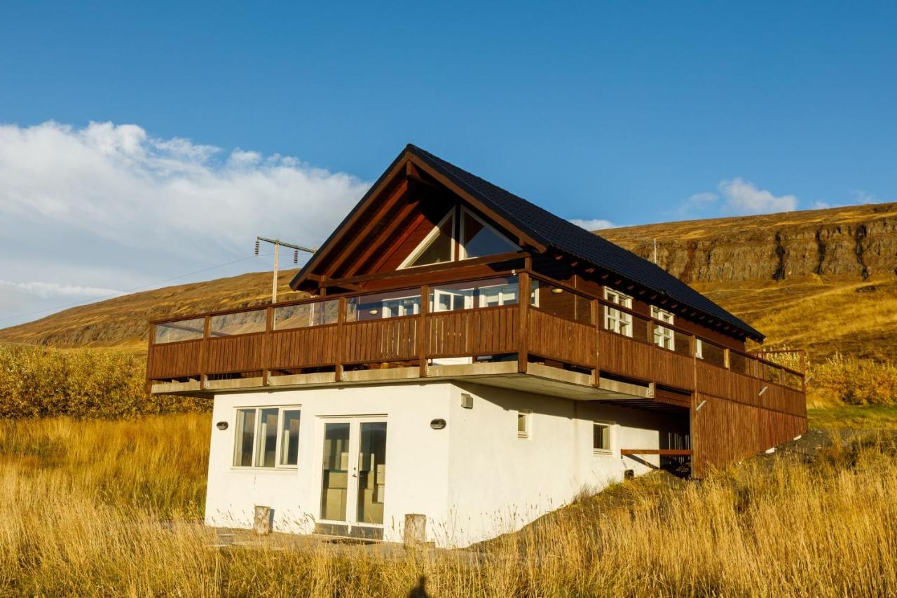 Vaðlahof - B&B
