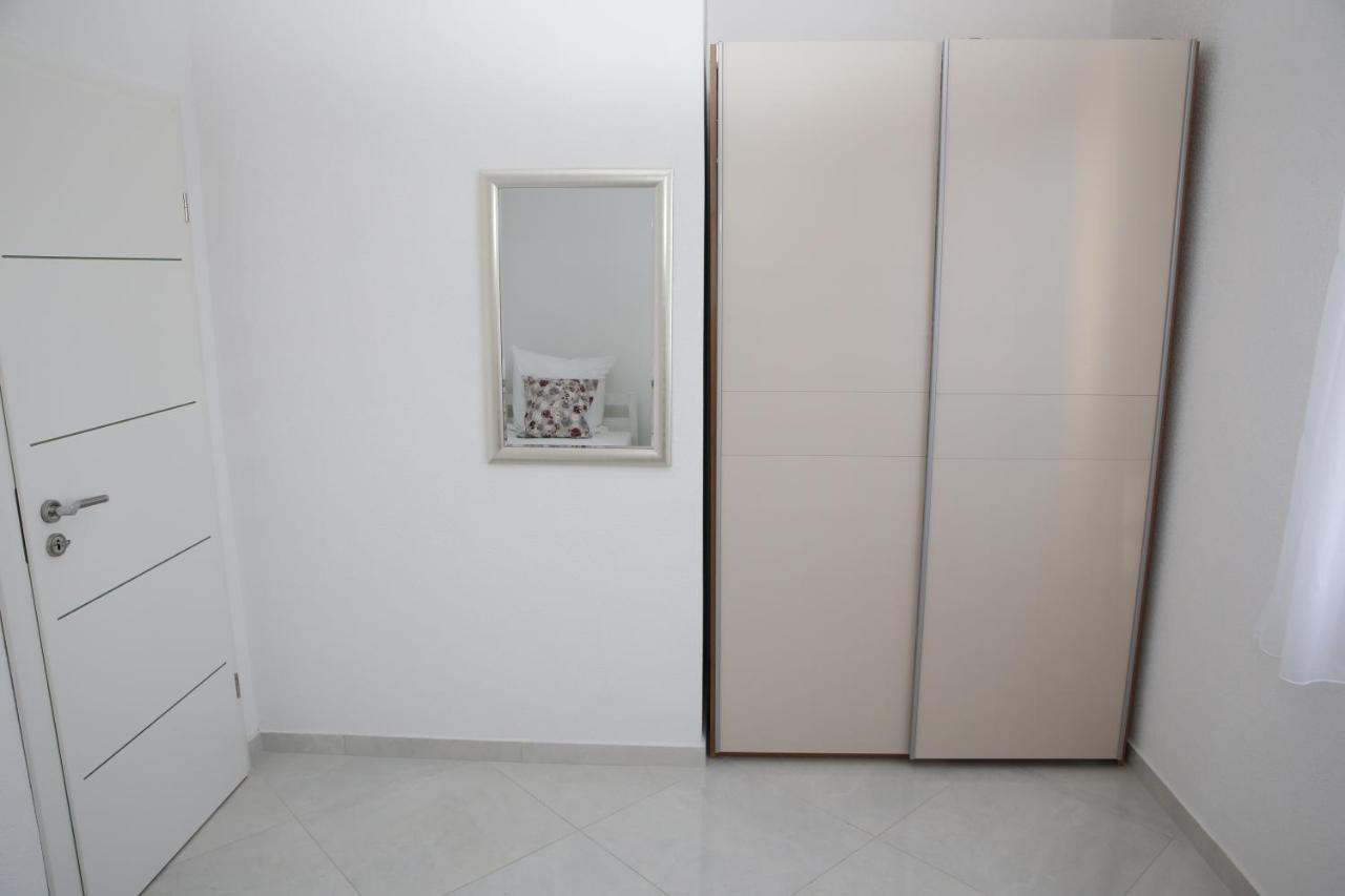 Appartamento con 3 Camere da Letto