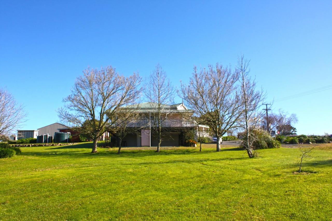 Matakohe House - B&B