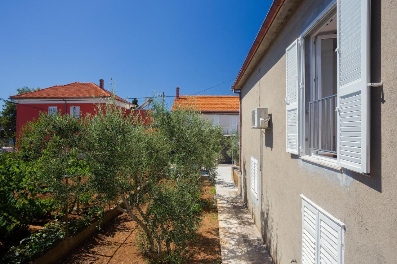 Apartment Pradini - Chambres d’hôtes Poljana