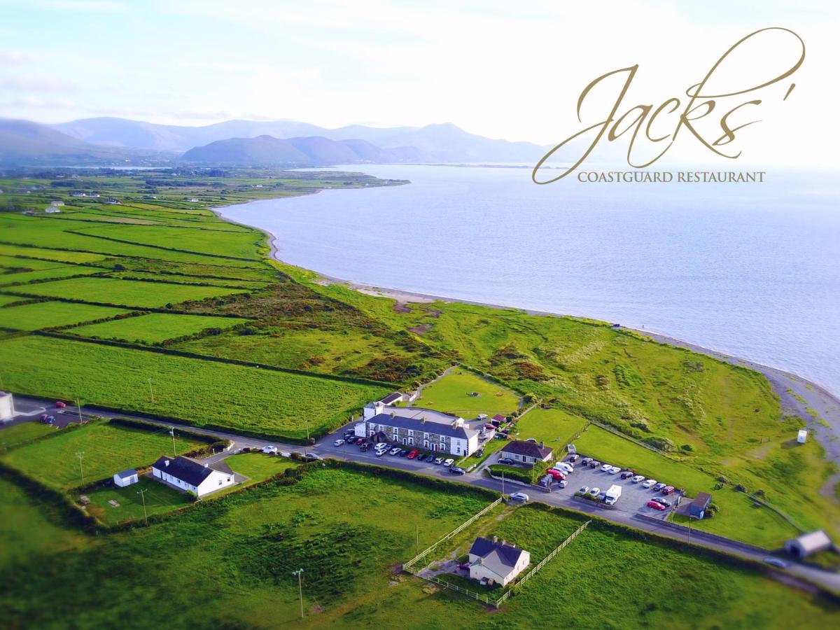 Jacks' Coastguard Cottage Vacation home - B&B Glenbeigh