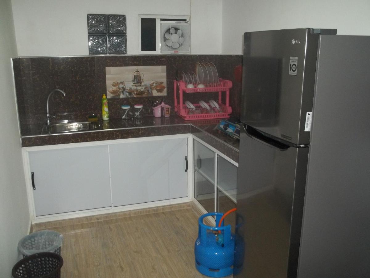 Anura Home Stay - Ferienwohnung Kalutara