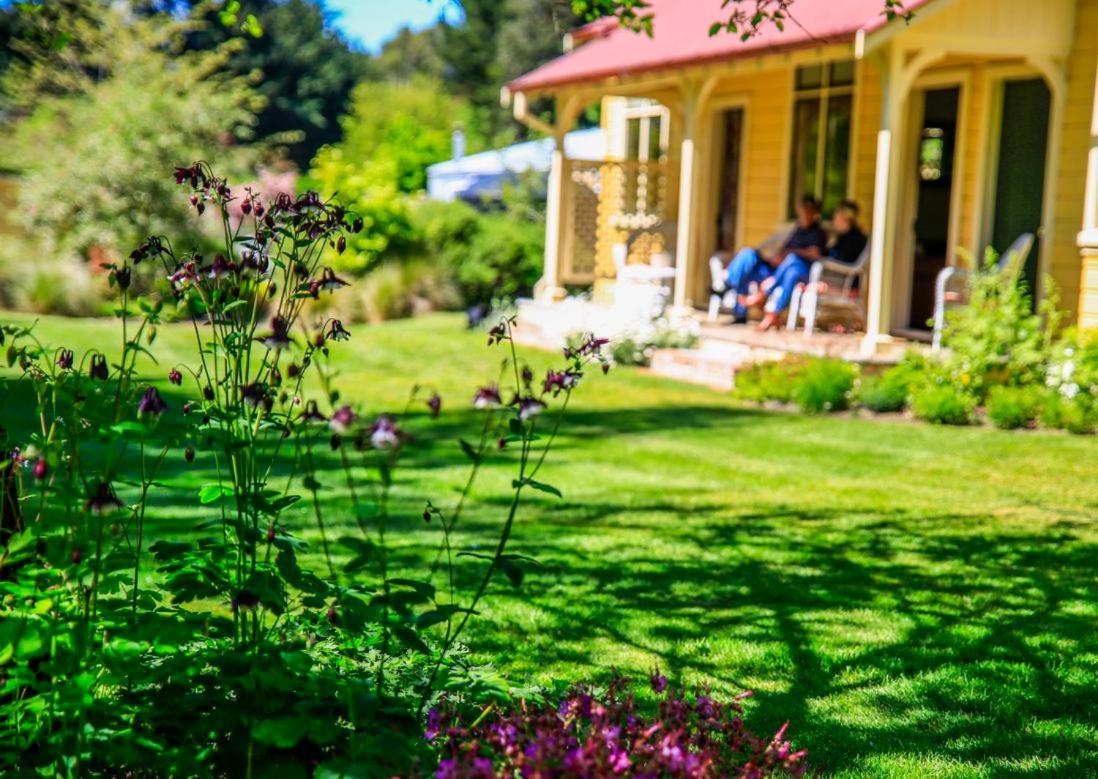 Leader Valley Cottage - A Tranquil Retreat For Two - B&B
